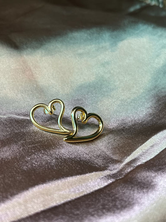💖 Designer Heart earring