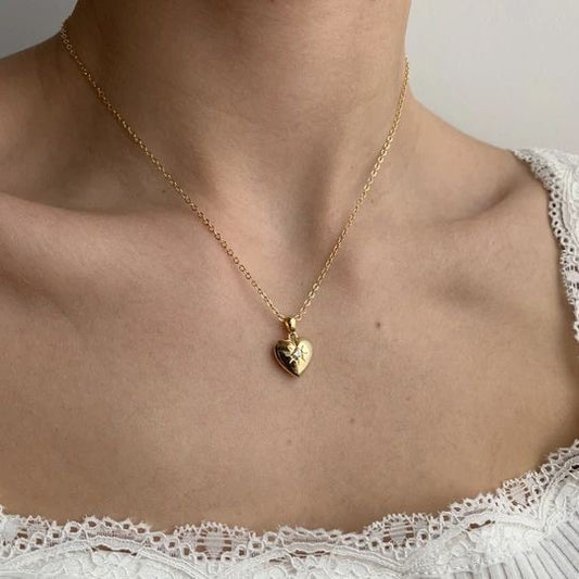 Heart & stone chain