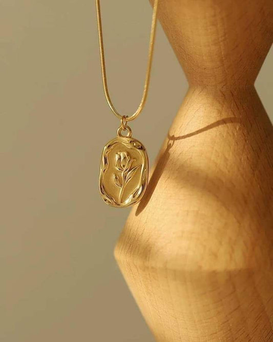 Gold Rose Chain
